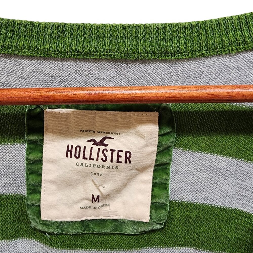 Hollister  Women Cardigan Size Medium90s Style Green Grey Casual Long Sleeve - Picture 2 of 10